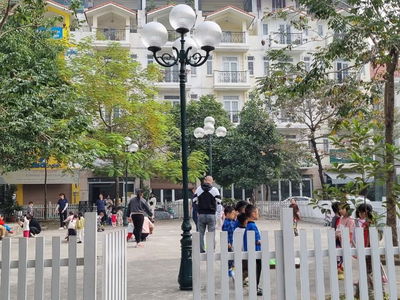 Adjacent to 96 Nguyen Huy Tuong, Vietnam Adjacent to 96 Nguyen Huy Tuong, Vietnam