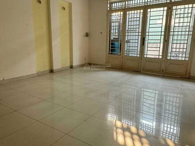 Alojamiento en Di An, Vietnam Alojamiento en Di An, Vietnam