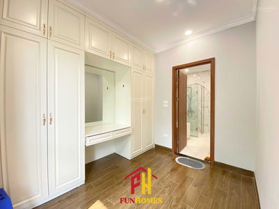 Vinhomes Riverside, Vietnam Vinhomes Riverside, Vietnam