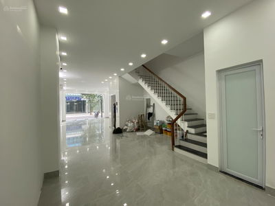 TSQ Galaxy, Vietnam TSQ Galaxy, Vietnam