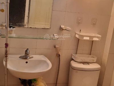 Housing in Hanoi, Vietnam Housing in Hanoi, Vietnam