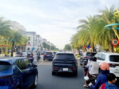 Vinhomes Grand Park, Vietnam  Vinhomes Grand Park, Vietnam