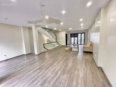 Gehäuse In Hanoi, Vietnam Gehäuse In Hanoi, Vietnam