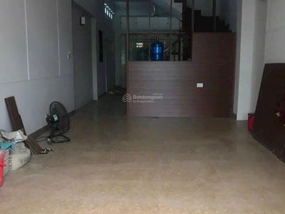 Housing in Hanoi, Vietnam Housing in Hanoi, Vietnam