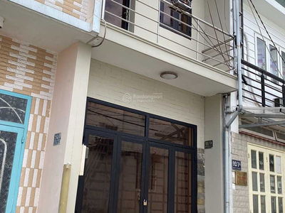 Gehäuse In Di An, Vietnam  Gehäuse In Di An, Vietnam