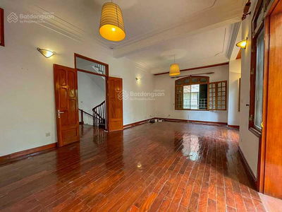 Жилье в Hanoi, Vietnam Жилье в Hanoi, Vietnam