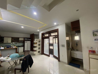 Gehäuse In Da Nang, Vietnam  Gehäuse In Da Nang, Vietnam