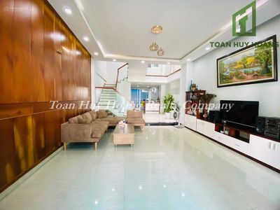 Làng Châu Âu (Euro Village), Vietnam  Làng Châu Âu (Euro Village), Vietnam