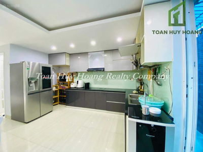 Làng Châu Âu (Euro Village), Vietnam  Làng Châu Âu (Euro Village), Vietnam