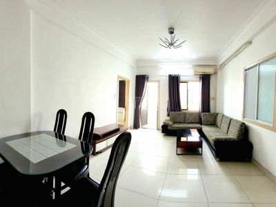 Lanh Binh Thang Street, Vietnam Lanh Binh Thang Street, Vietnam