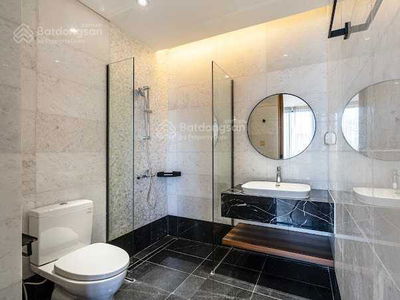 Vinhomes Golden River Ba Son, Vietnam Vinhomes Golden River Ba Son, Vietnam