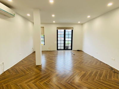 Gehäuse In Hanoi, Vietnam Gehäuse In Hanoi, Vietnam