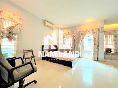 Gehäuse In Nha Be, Vietnam Gehäuse In Nha Be, Vietnam