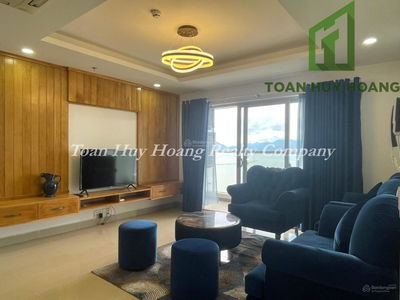 Blooming Tower, Vietnam  Blooming Tower, Vietnam