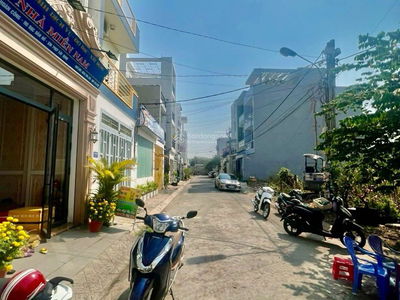 Housing in Di An, Vietnam Housing in Di An, Vietnam