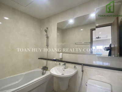 Blooming Tower, Vietnam Blooming Tower, Vietnam