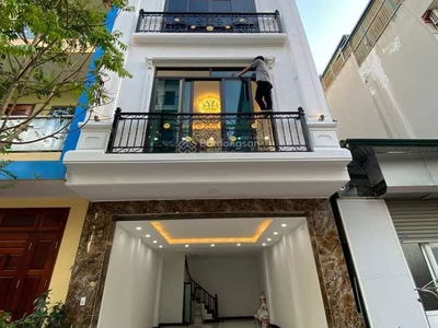 Gehäuse In Hanoi, Vietnam Gehäuse In Hanoi, Vietnam