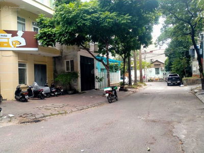 Жилье в Hanoi, Vietnam Жилье в Hanoi, Vietnam