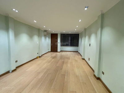 Gehäuse In Ha GJong, Vietnam Gehäuse In Ha GJong, Vietnam