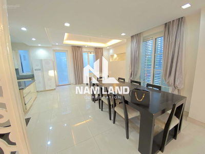 Gehäuse In Nha Be, Vietnam Gehäuse In Nha Be, Vietnam