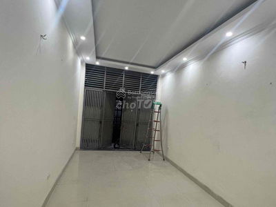 Gehäuse In Hanoi, Vietnam Gehäuse In Hanoi, Vietnam