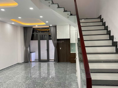 Gehäuse In Nha Be, Vietnam  Gehäuse In Nha Be, Vietnam