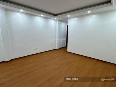 Жилье в Hanoi, Vietnam Жилье в Hanoi, Vietnam