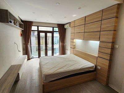 Gehäuse In Hanoi, Vietnam Gehäuse In Hanoi, Vietnam