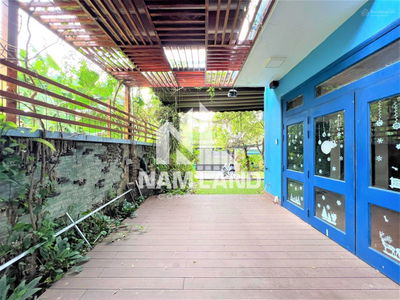 Housing in Nha Be, Vietnam  Housing in Nha Be, Vietnam