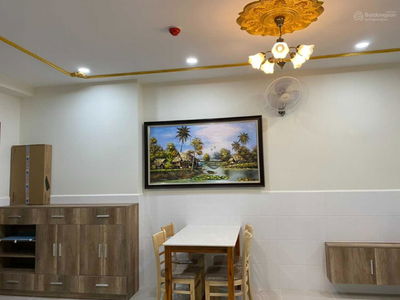 Topaz Elite, Vietnam Topaz Elite, Vietnam