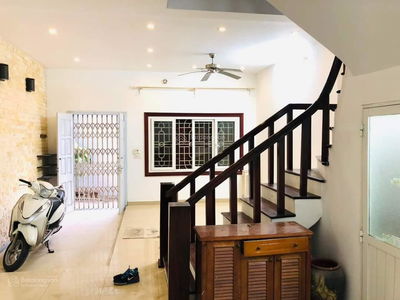 Gehäuse In Ha GJong, Vietnam Gehäuse In Ha GJong, Vietnam