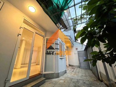 Housing in Di An, Vietnam Housing in Di An, Vietnam