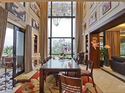 Gehäuse In Hanoi, Vietnam Gehäuse In Hanoi, Vietnam