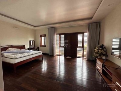 Gehäuse In Ha GJong, Vietnam Gehäuse In Ha GJong, Vietnam