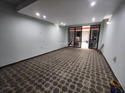 Gehäuse In Hanoi, Vietnam Gehäuse In Hanoi, Vietnam