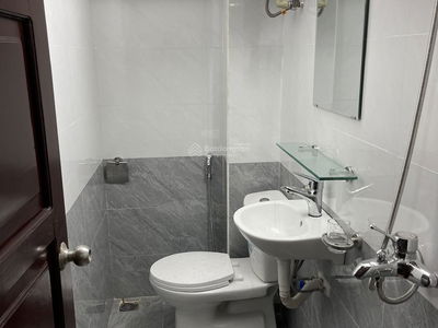 Housing in Hanoi, Vietnam Housing in Hanoi, Vietnam