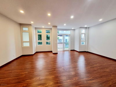 The Peak Garden, Vietnam The Peak Garden, Vietnam