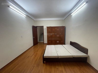 Gehäuse In Hanoi, Vietnam Gehäuse In Hanoi, Vietnam