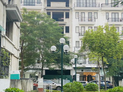 Housing in Hanoi, Vietnam Housing in Hanoi, Vietnam