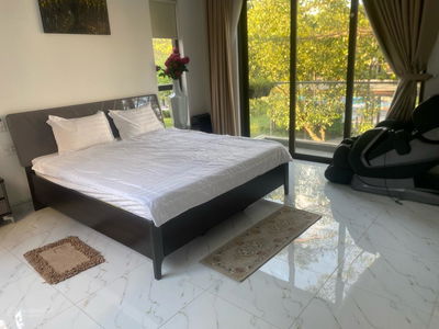 Swan Bay, Vietnam  Swan Bay, Vietnam