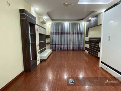 Gehäuse In Hanoi, Vietnam Gehäuse In Hanoi, Vietnam