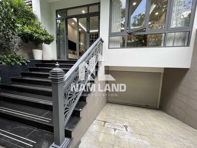 Gehäuse In Nha Be, Vietnam Gehäuse In Nha Be, Vietnam