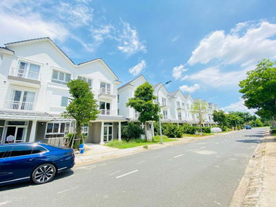 Park Riverside Tan Cang, Vietnam Park Riverside Tan Cang, Vietnam