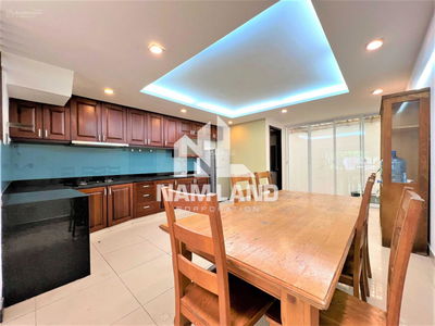 Gehäuse In Nha Be, Vietnam Gehäuse In Nha Be, Vietnam