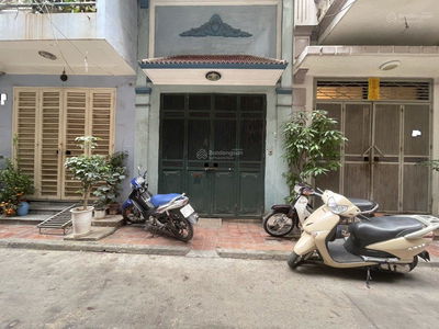 Жилье в Hanoi, Vietnam Жилье в Hanoi, Vietnam