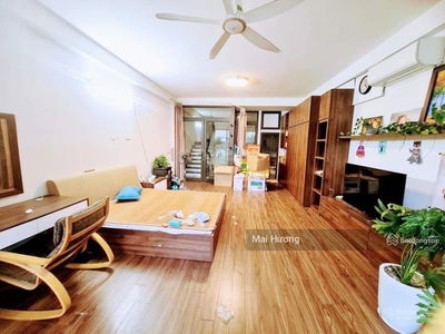 Gehäuse In Hanoi, Vietnam Gehäuse In Hanoi, Vietnam