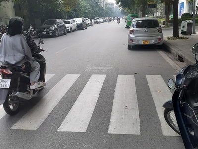 Gehäuse In Hanoi, Vietnam Gehäuse In Hanoi, Vietnam