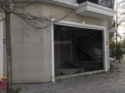 Housing in Ha GJong, Vietnam Housing in Ha GJong, Vietnam