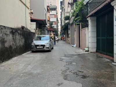 Gehäuse In Hanoi, Vietnam Gehäuse In Hanoi, Vietnam