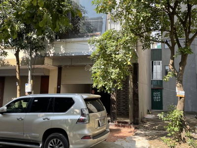 Housing in Hanoi, Vietnam Housing in Hanoi, Vietnam